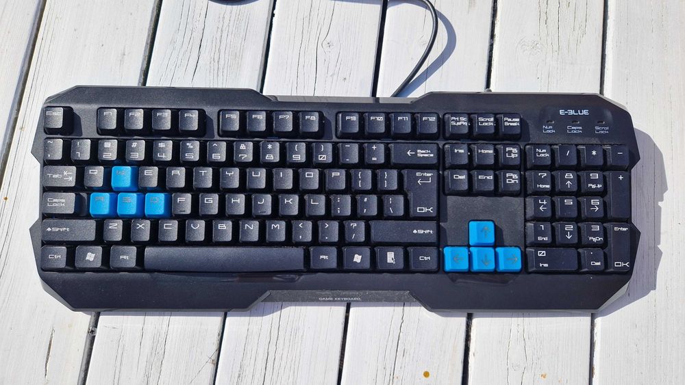 gamingowa klawiatura komputerowa Polygon