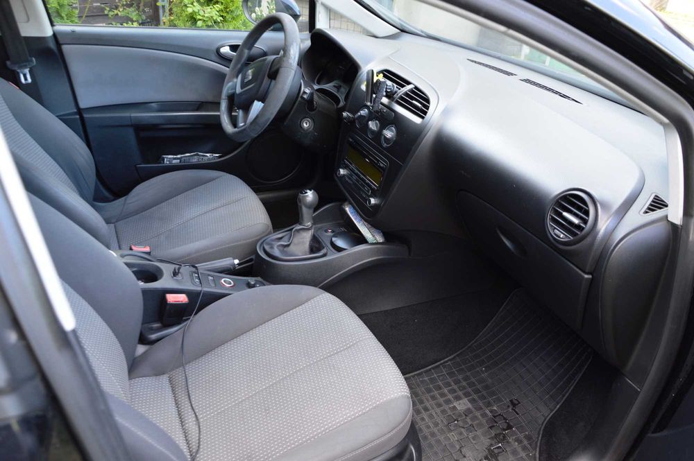 Seat Leon 1,4 TSI salon polska