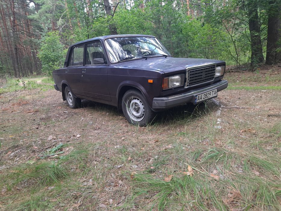 Продам ваз 2107 2009 року випуску.
