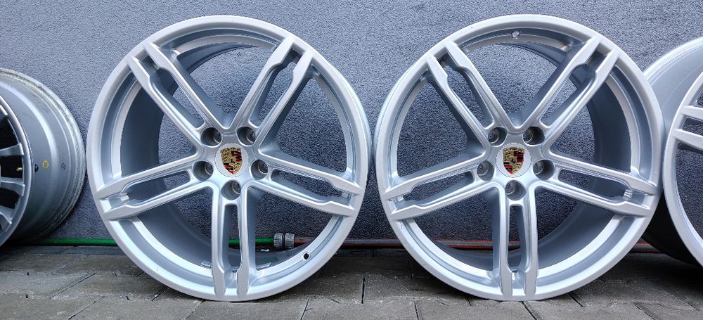 "19 5x112 Porsche Macan