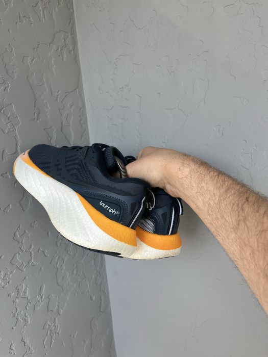 Saucony triumph 22 кросівки чоловічі бігові