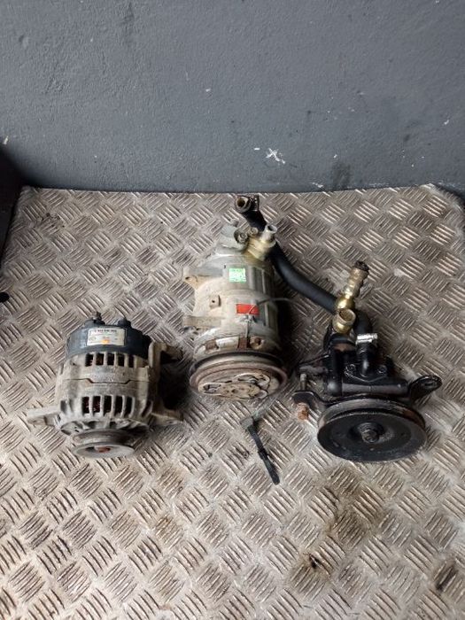 Nissan Terrano 2.7Tdi-Alternador,motor arranque,direção assistida,ac
