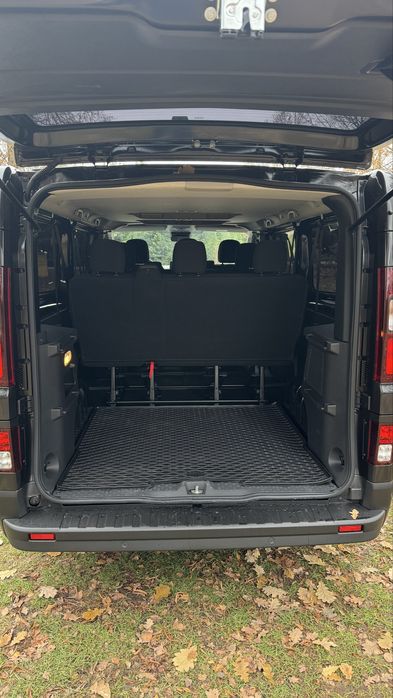 WINIETY GRATIS Czechy, Austria, Słowenia, BUS 7, 8, 9 osobowy Wynajem