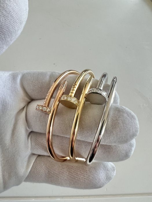 Золотой браслет Гвоздь 750 проба , бриллианты. В наличии!