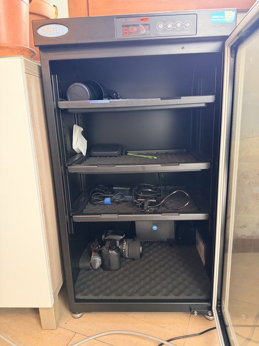 SIRUI Armário Controlador de  humidade