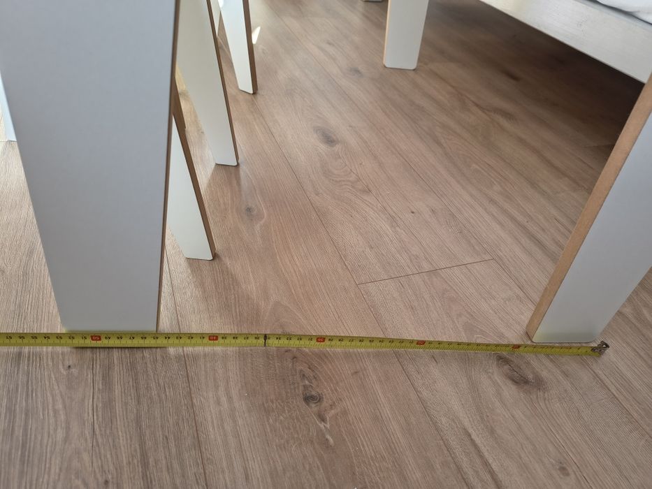 Biurko/stolik  dla dziecka