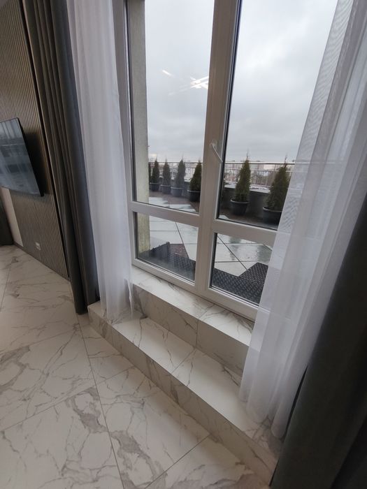 Вул.Кульпарківська 93 парус сіті