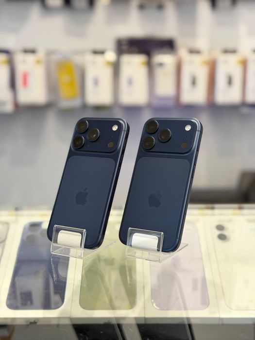 NOWY • iPhone 17 PRO • 256 GB • Deep Blue • 100% bateria • GWARANCJA • raty