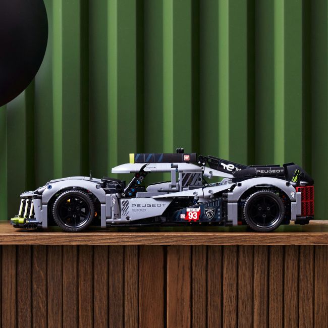 Конструктор LEGO Technic PEUGEOT 9X8 Le Mans Hybrid Hypercar (42156)