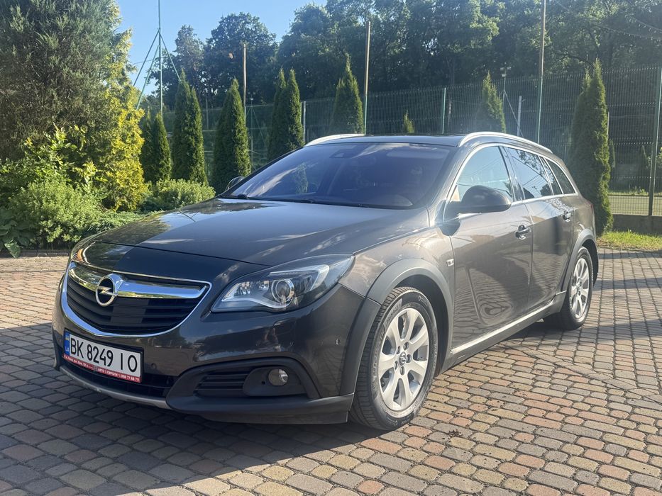 Продам авто Opel Insignia 2014р
