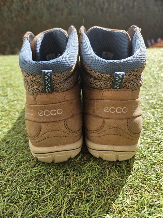Buty  wiosenne  Ecco  r. 38