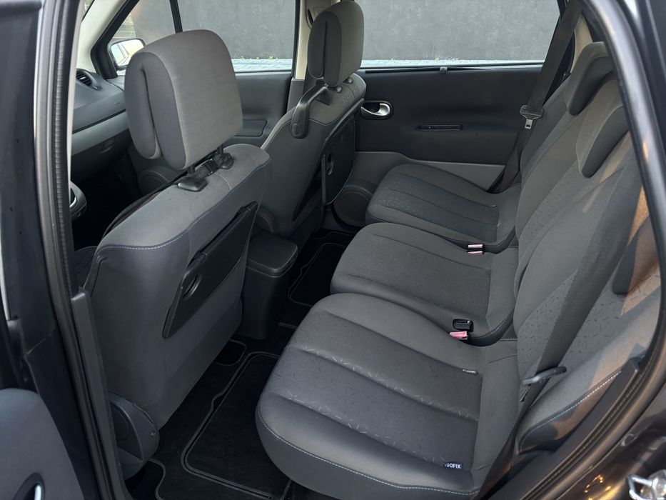 Renault Scenic 1.9D 2009r