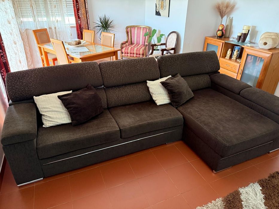 Sofá Chaise Longe com Arrumação