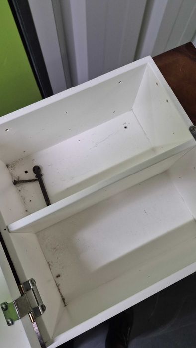 armário de medicamentos