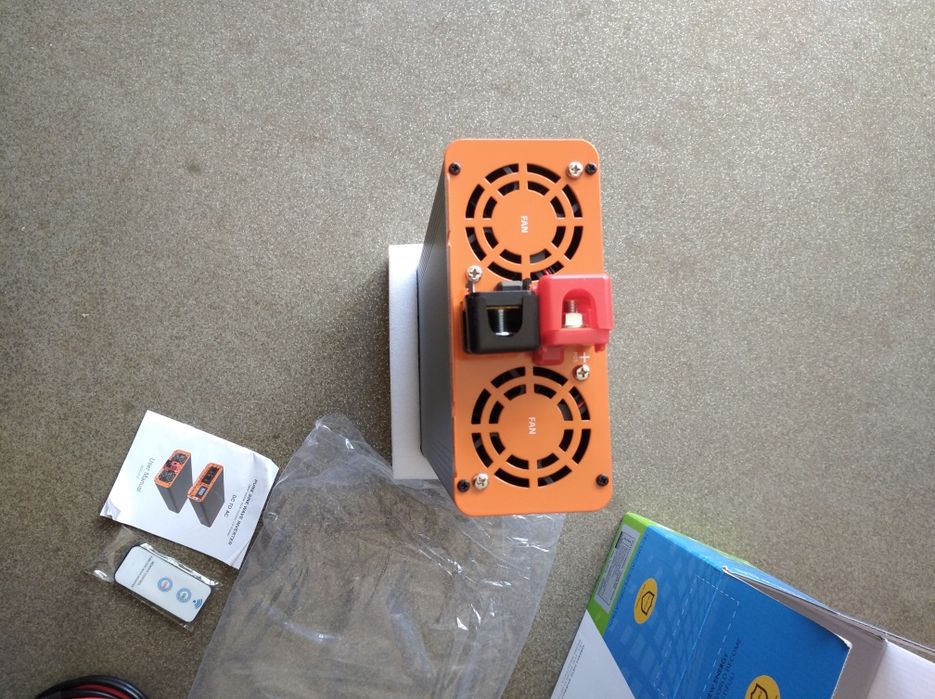 Інвестор DATOU1500W,чистий синус,пульт керування