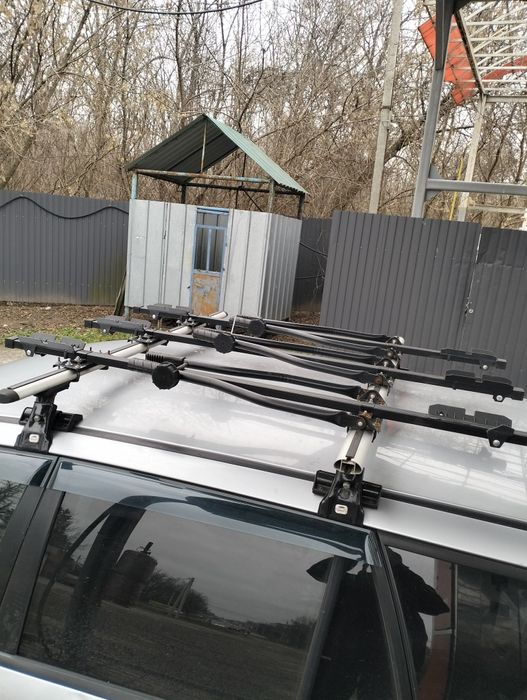 Рейлінги з кріпленням для 3х велосипедів