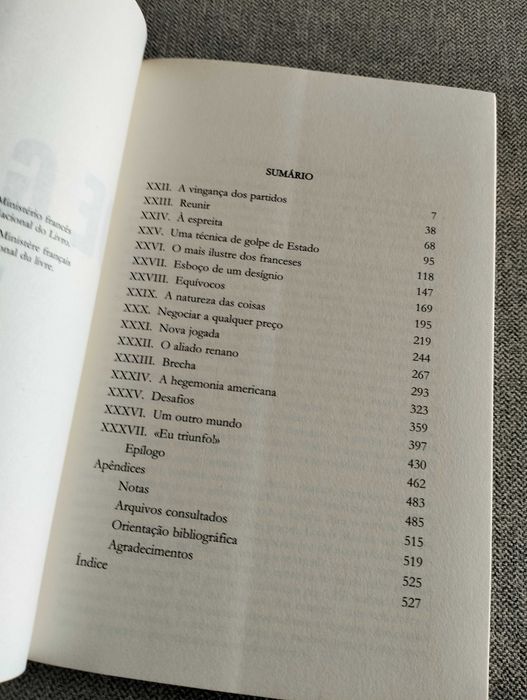Livro "De Gaulle" volume 2 de Éric Roussel