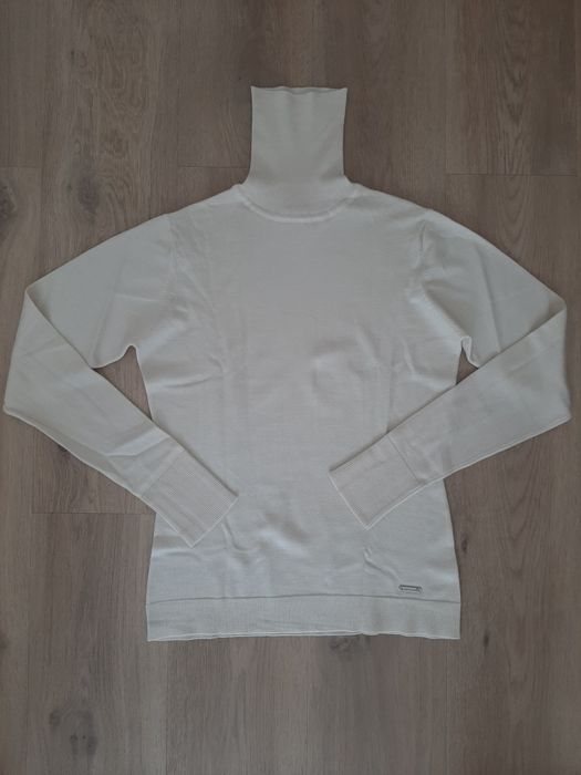 kremowy golf rozmiar S