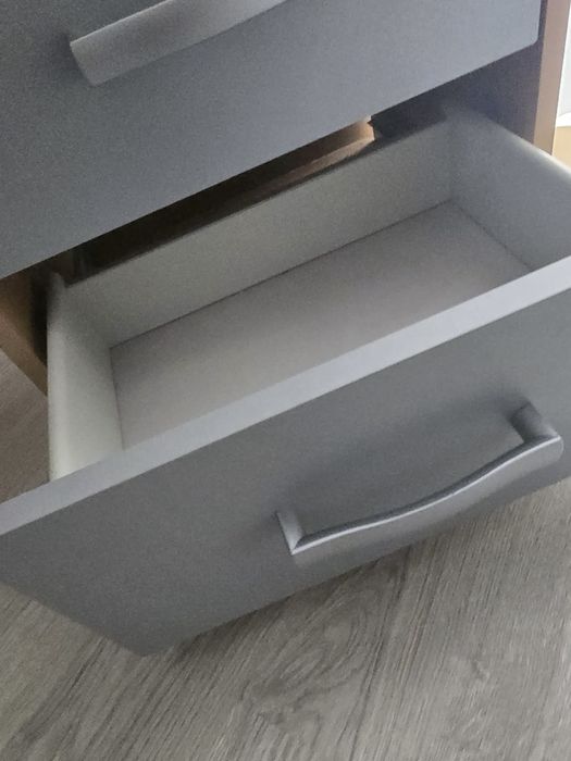 Secretaria/ mesa do canto com gavetas e feixo