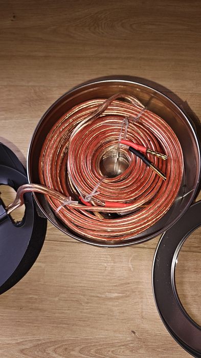 Kable głośnikowe Oehlbach Crystal Wire T15 2x1,5mm² (2x10m w puszce) + wtyki szpilkowe