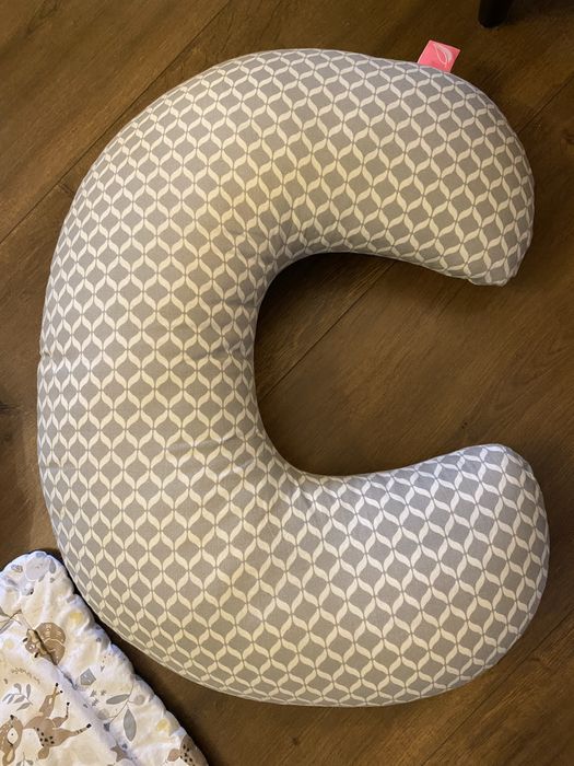 Nosidelko kiddy stan bardzo dobry +dodatki