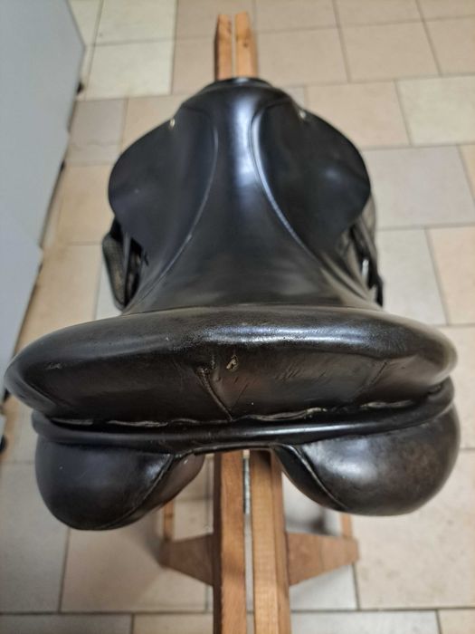 Siodło ujeżdżeniowe Bieman Riding 17,5” ręcznie robione