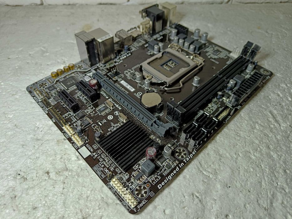 Материнська плата GIGABYTE GA-H110M-S2H DDR3 - LGA1151