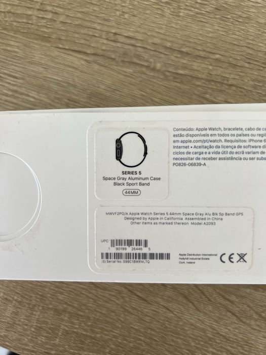 Apple watch serie 5 space Gray black muito novo . Completo