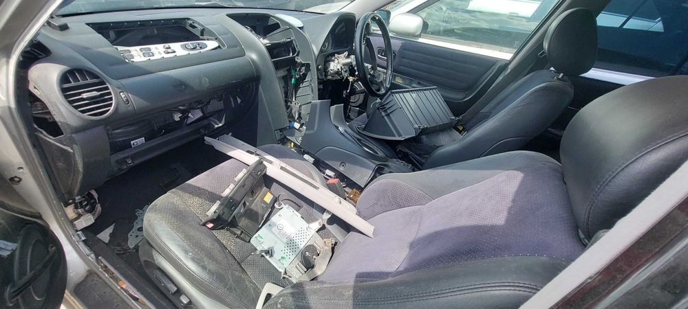 Lexus IS200 Na części