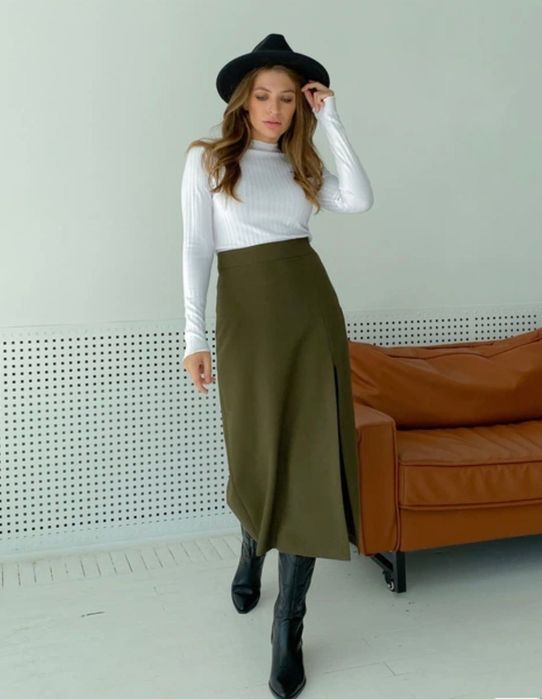 Спідниця жіноча міді