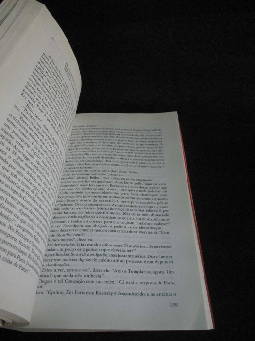 Livro O Pêndulo de Foucault Umberto Eco Difel