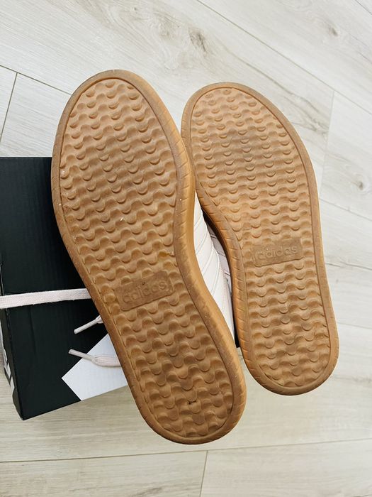 Кеди adidas Barreda
