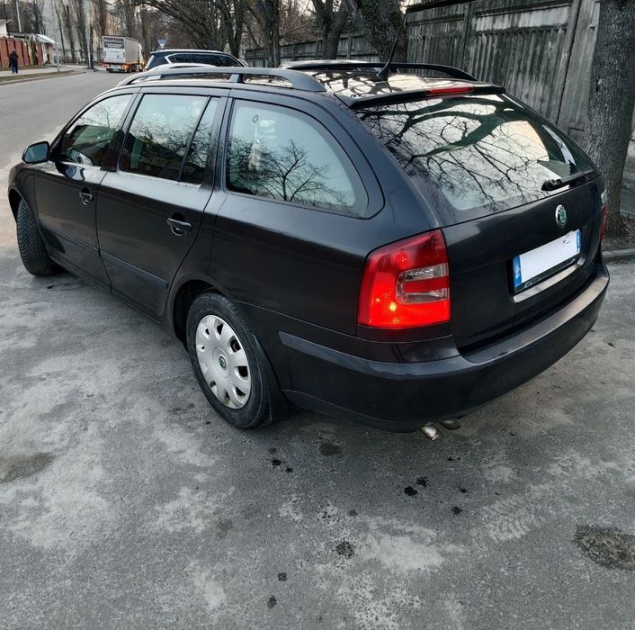 Продам Октавію А5 в Києві