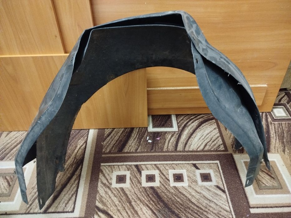 Підкрилок передній Фольксваген Пассат Б3