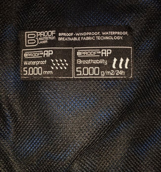 Термокуртка нова якісна фірмова чоловіча Belоwzero Switzerland р.ХХL