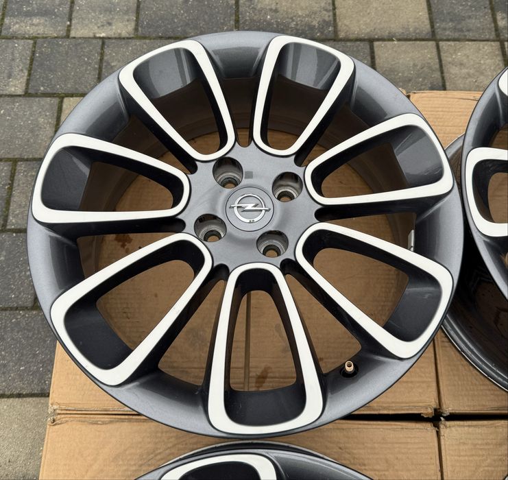 Oryginalne felgi Opel Adam Corsa Meriva 4x100 17" 7J ET44