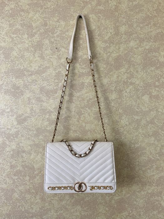 Різні маленькі сумочки