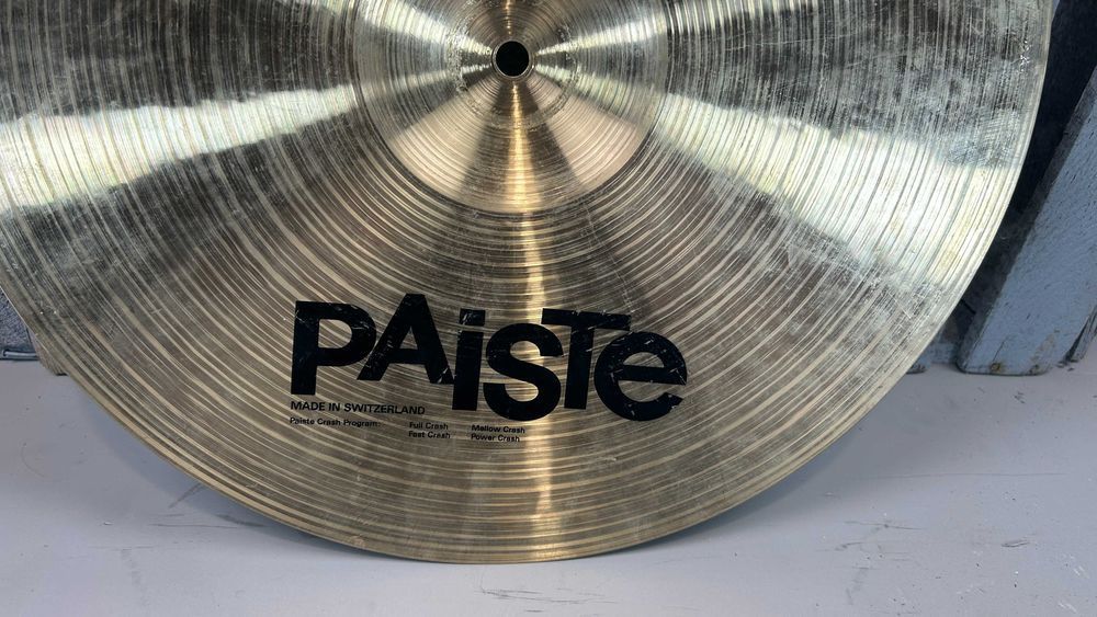 Paiste Signature Fast Crash 16" - talerz perkusyjny