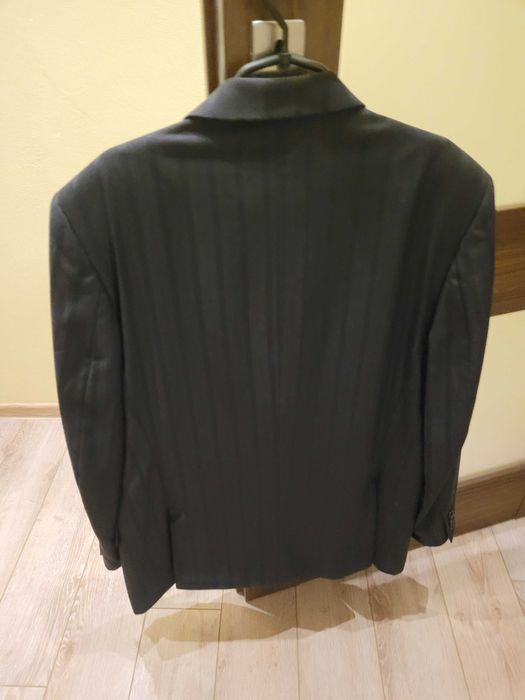 Garnitur męski w idealnym stanie