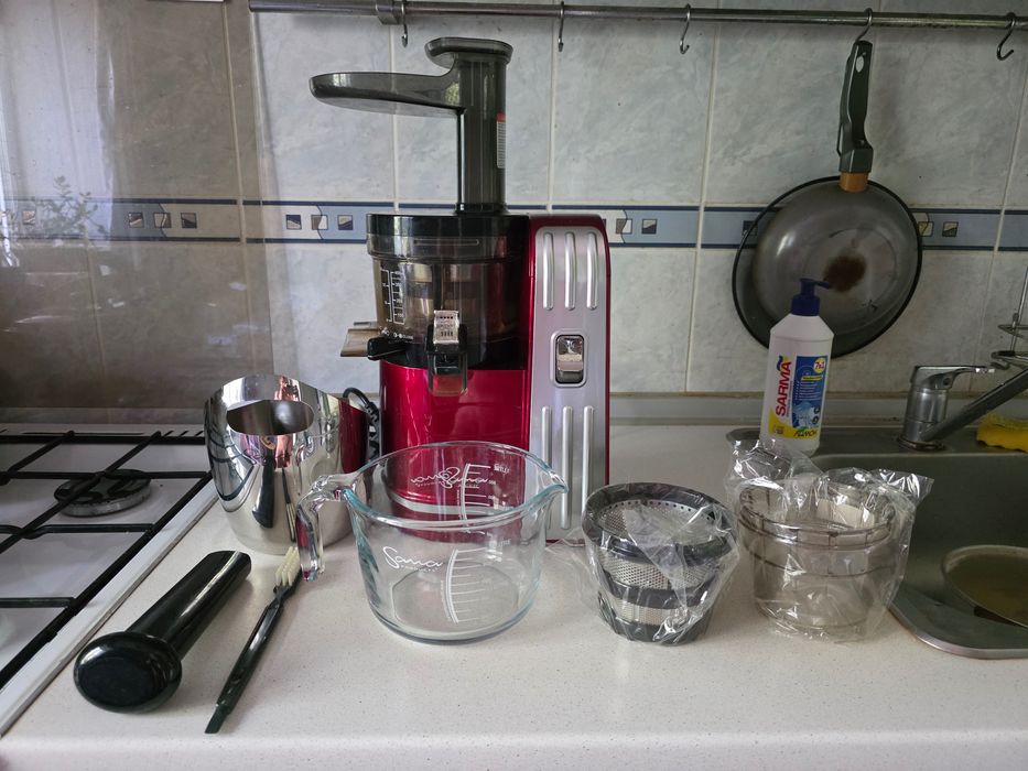 Соковыжималка шнековая - SANA Juicer EUJ-828