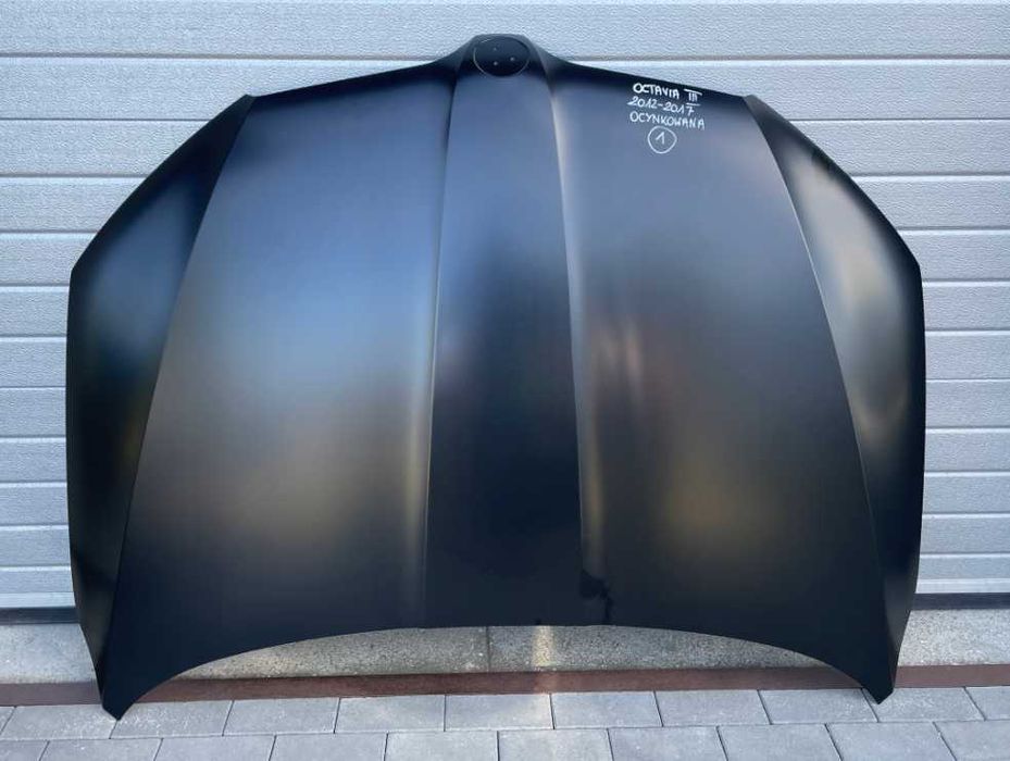 SKODA Octavia III 5E Капот