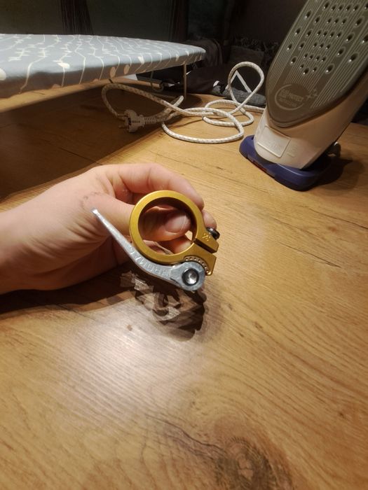 Zacisk sztycy chromag