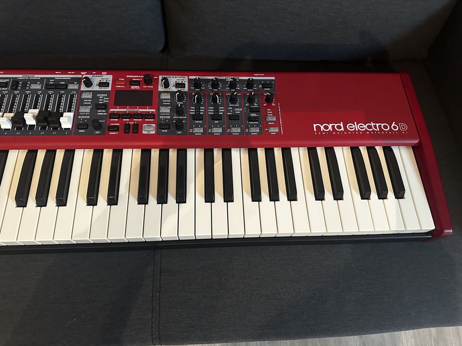 Nord electro 6D 61