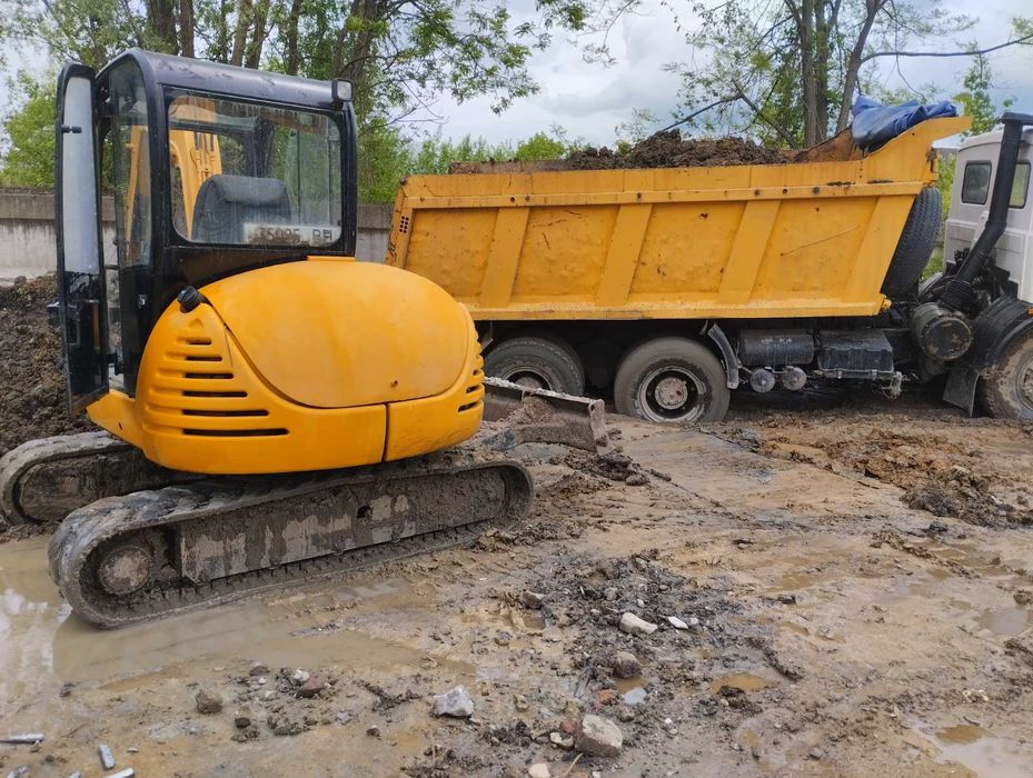 Послуги міні-екскаватора 3т та 6т ,Самоскида