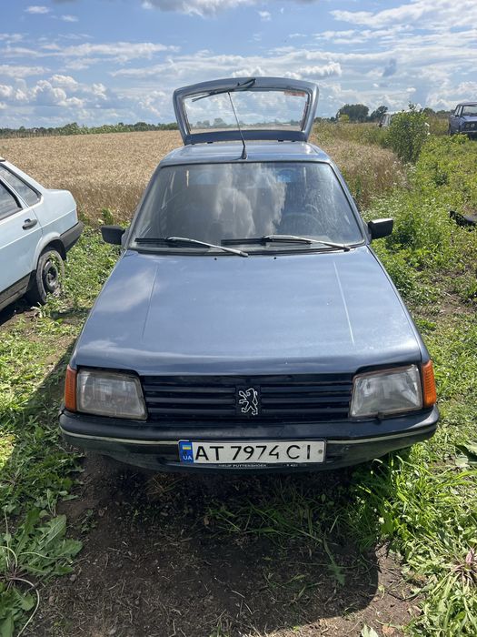 Продам Peugeot 205