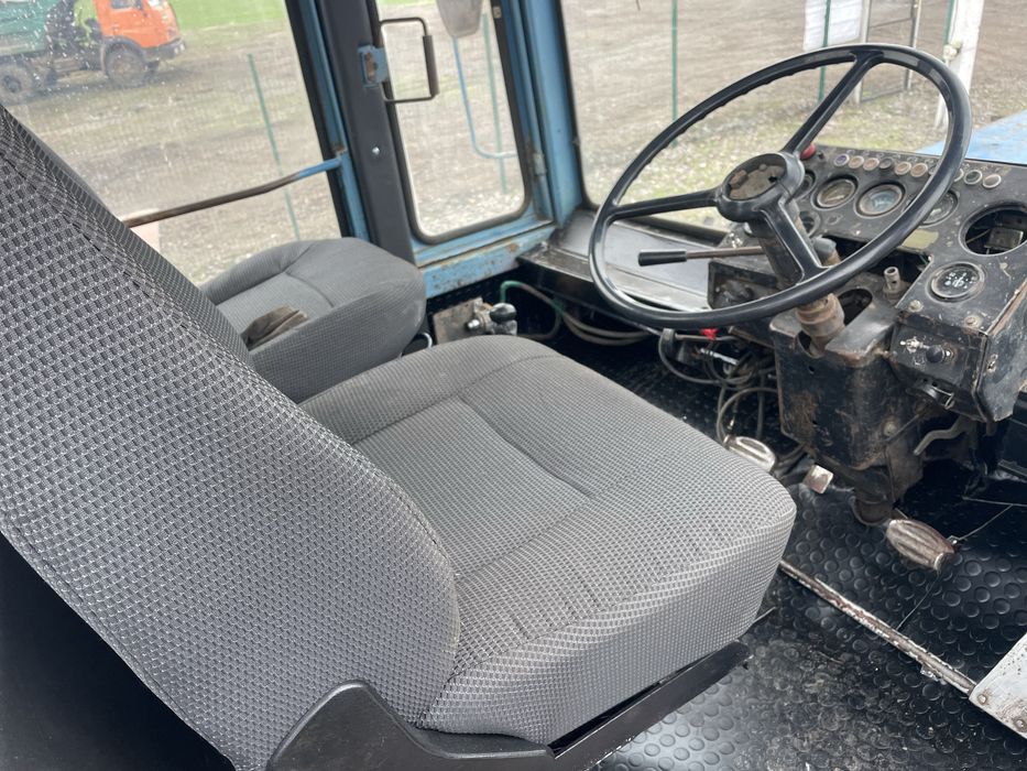 Продам Трактор Хтз