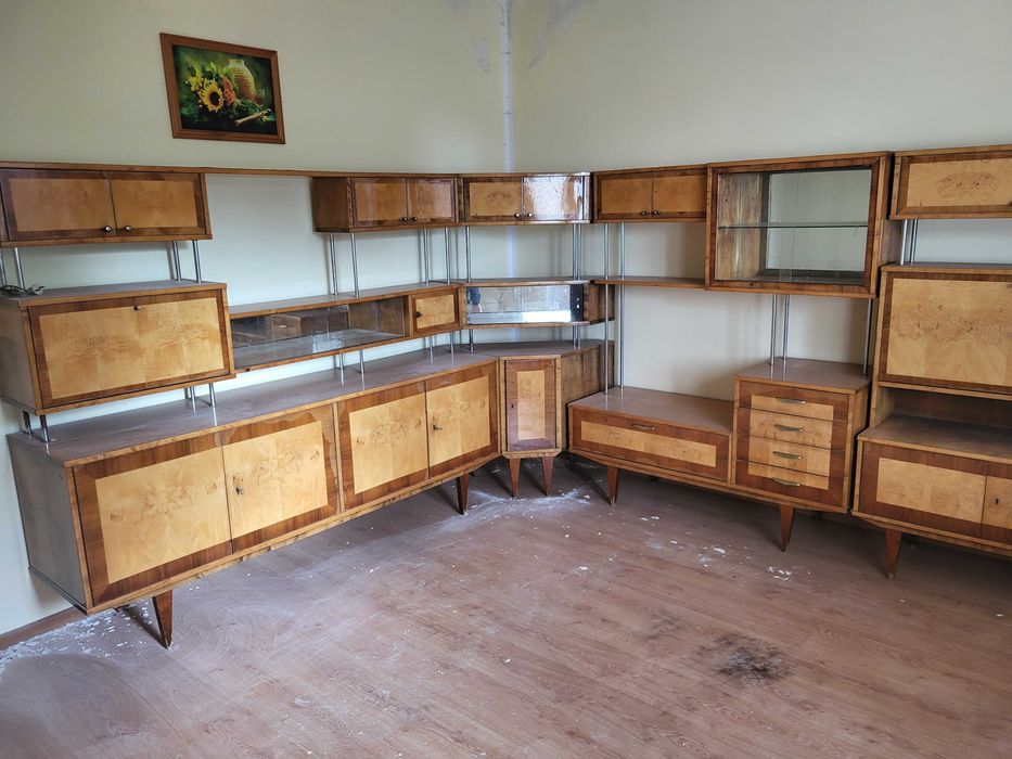 Meble z Czeczotu, styl PRL