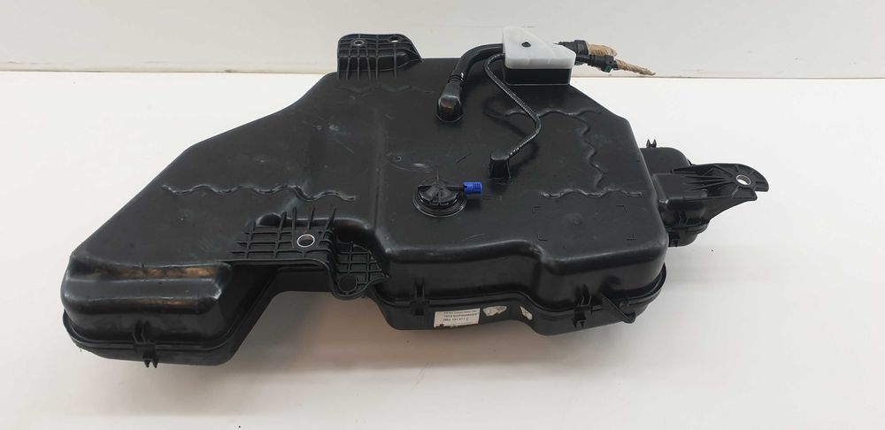 Zbiornik adblue mocznik bak audi Q3 5N0