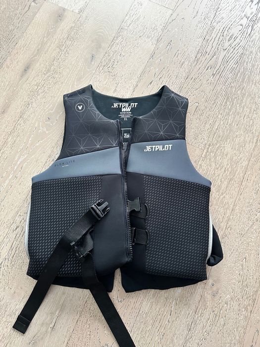 Kamizelka asekuracyjna JETPILOT CAUSE NEO VEST ISO VEST 50N