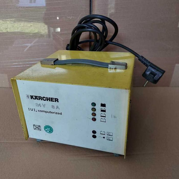 Ładowarka 24V 8A 6.654-068.0 do zamiatarka Karcher